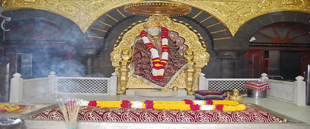 BENGALURU – SHIRDI- SHANISHINGNAPUR -KOLHAPUR